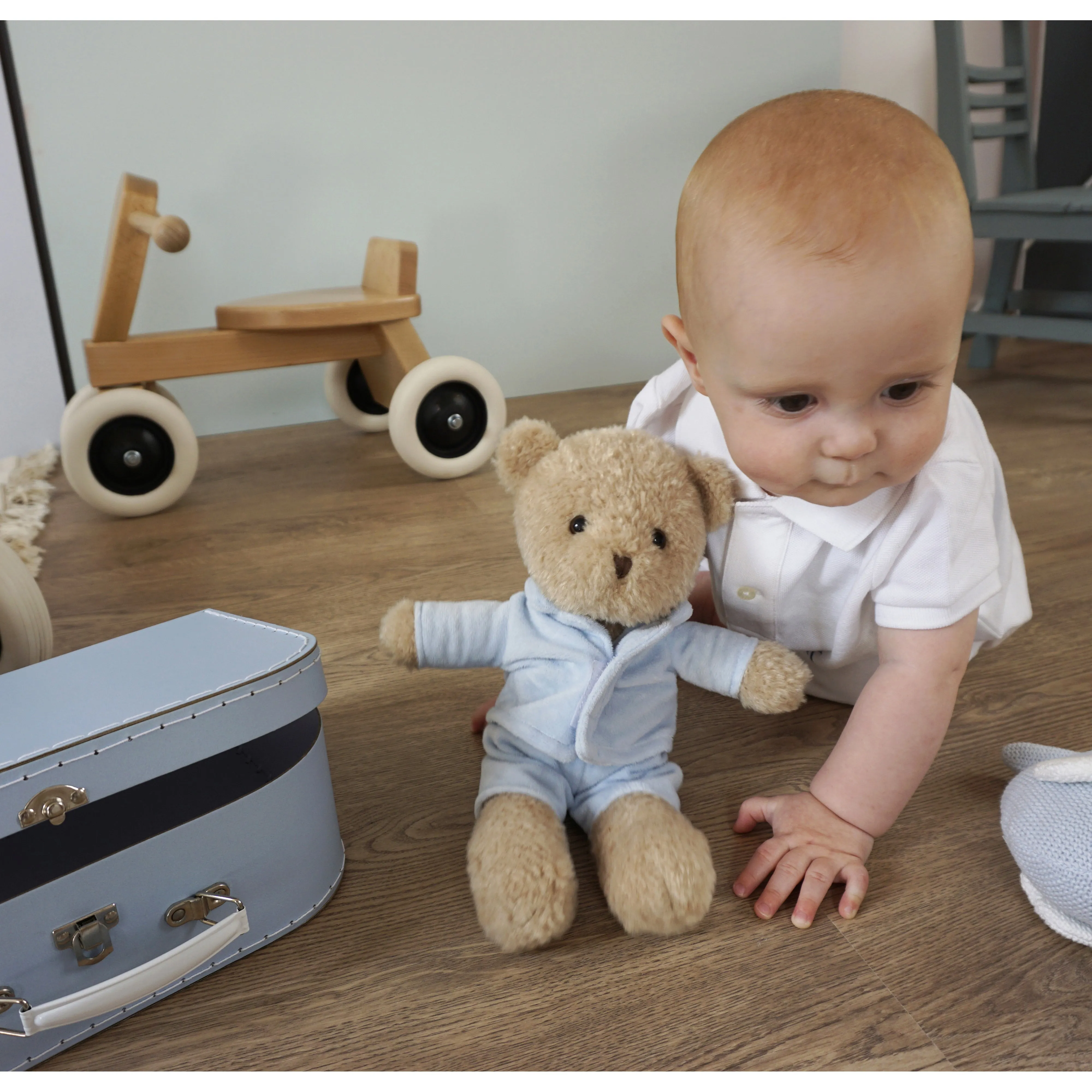 Egmont Toys Morris with Clothes In A Case