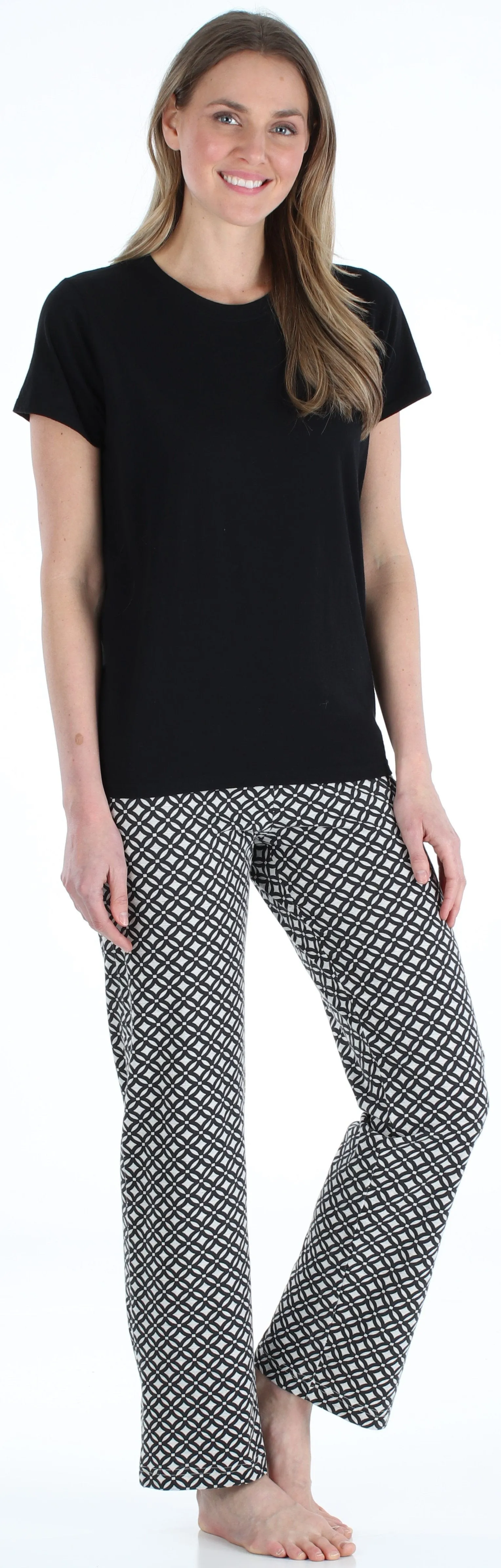 Frankie & Johnny Women’s Knit Short Sleeve T-Shirt and Relaxed Fit Pants Pajama Set