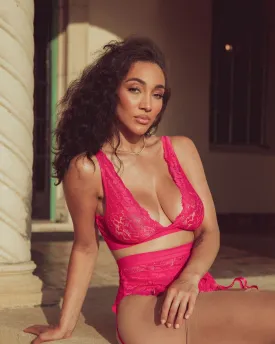 LACE TALL TRIANGLE BRALETTE