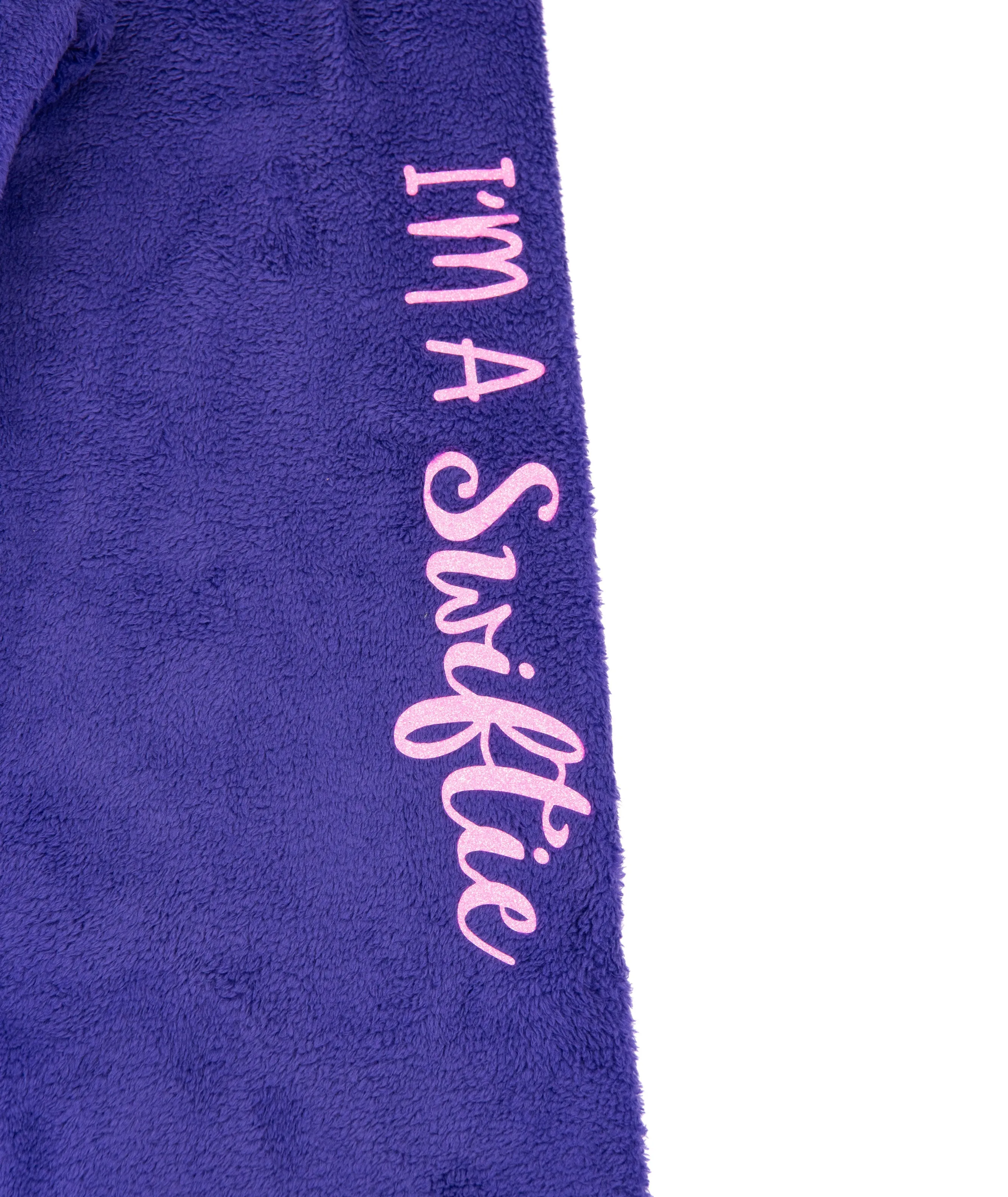 Made with Love and Kisses I'm a Swiftie Pants